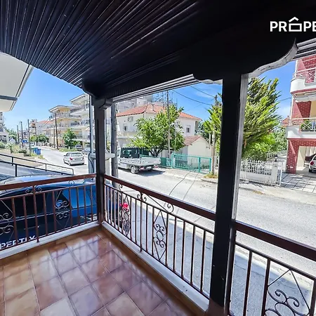 Boutique Seaside Nea Kallikrateia